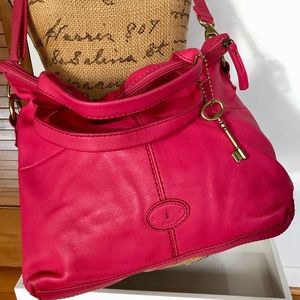 Fossil Modern Cargo Hot Pink Pebbled Leather Convertible Crossbody